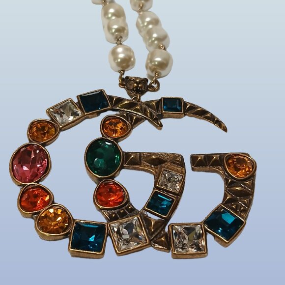 Vintage multicolored, crystal rhinestone, Gucci, necklace and earring set - Picture 11 of 14